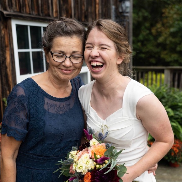 Meet your Posher, Pauline - Picture 3 of 7